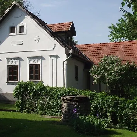 Villa Paloc Manor Vendeghaz Romantic Heritage On The Creek *